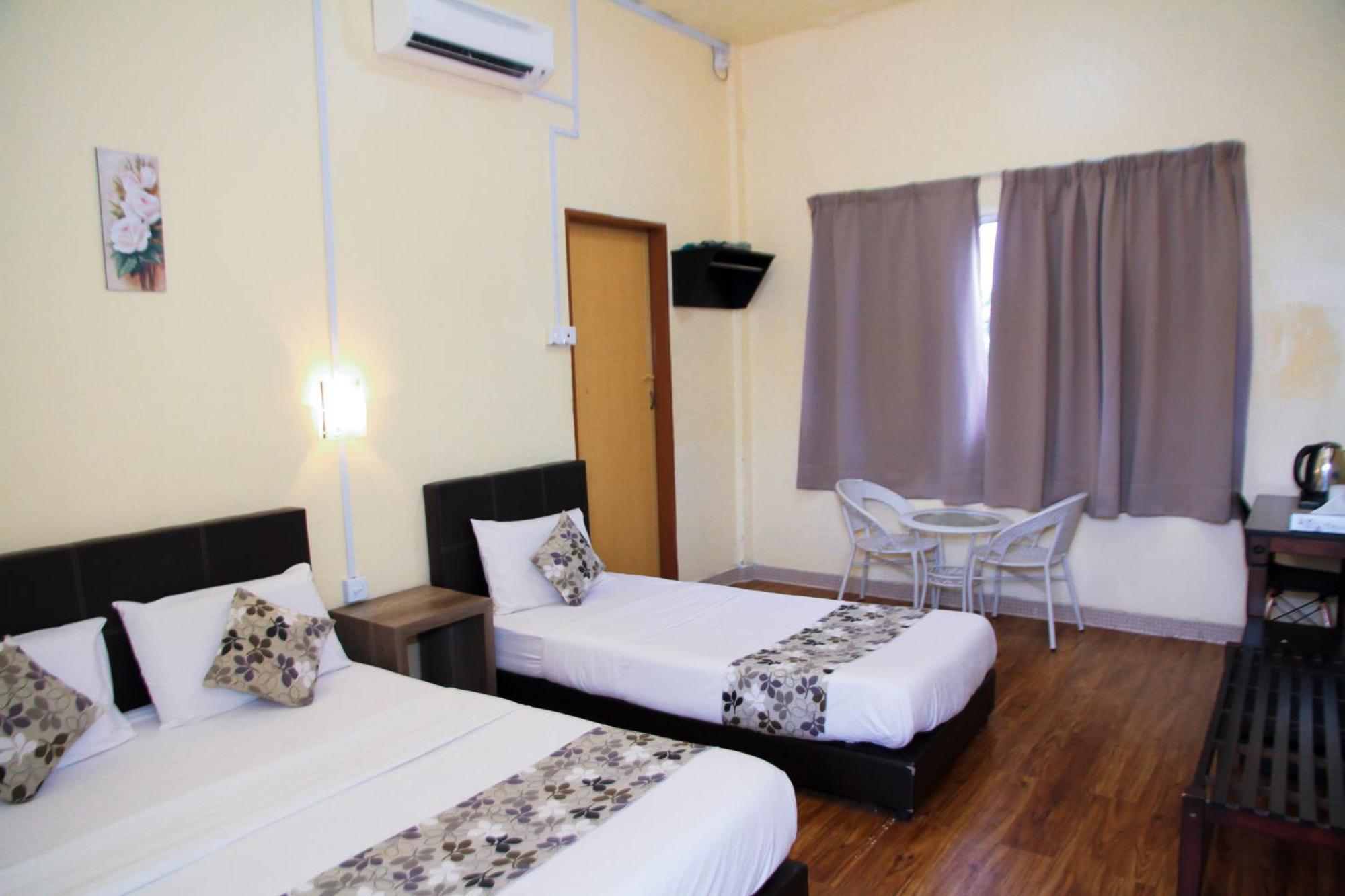 Myra Hotel Мерсинг Экстерьер фото